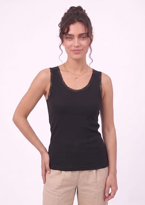 Art. 750 canotta spalla larga con pizzo