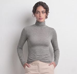 1050 long sleeve turtleneck sweater